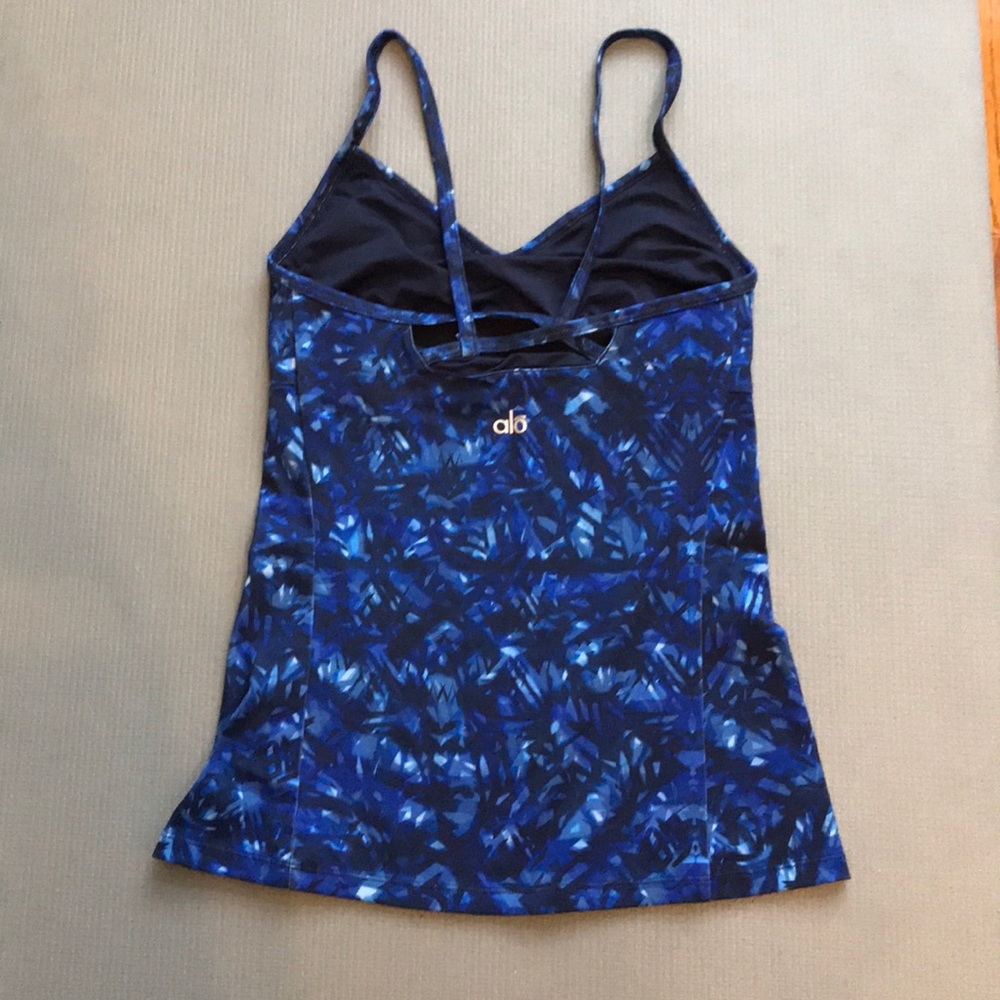 Alo yoga tank top